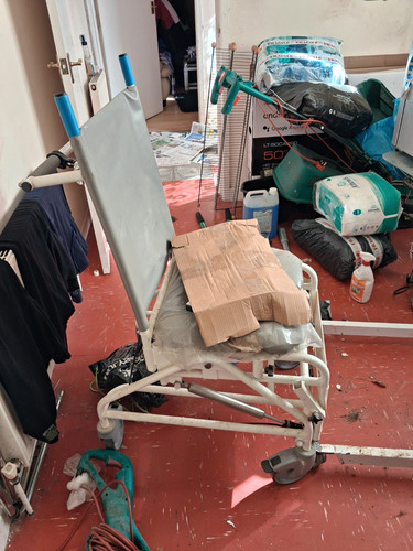 Freeway recliner hospital - recliner,